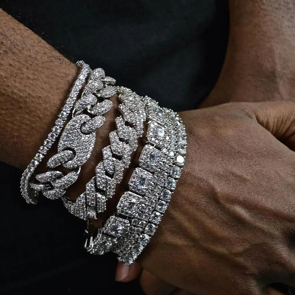 Bracelets - Sea Of Silver